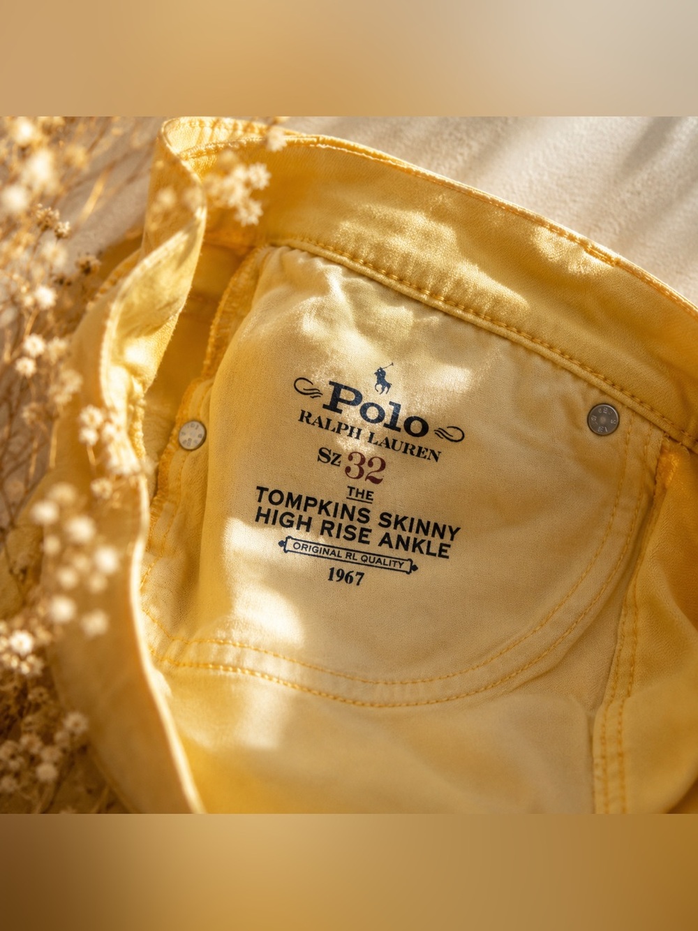 Ralph Lauren Black Label Big Pony Bright Yellow High-Rise Jeans Size 32 - Picture 7 of 11